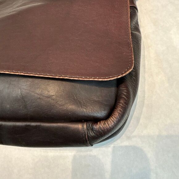 GH Bass Leather Purse Messenger Bag Brown Adjustable Shoulder Strap - Picture 12 of 14